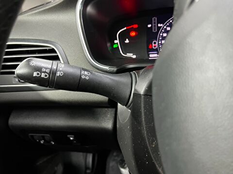 renault, megane, sedan 1.3 tce touch edc, otomatik, benzin 2.el otomobil | renew 29