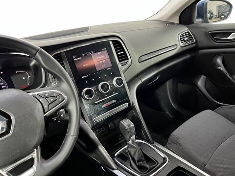 renault, megane, sedan 1.3 tce touch edc, otomatik, benzin 2.el otomobil | renew 26
