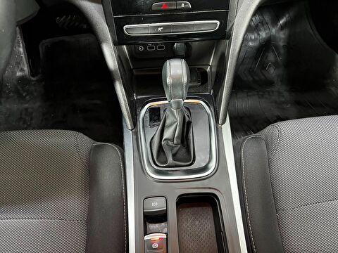 renault, megane, sedan 1.3 tce touch edc, otomatik, benzin 2.el otomobil | renew 28