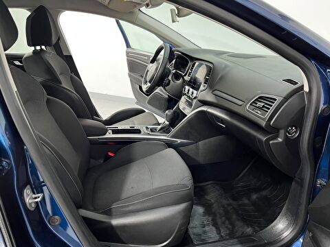 renault, megane, sedan 1.3 tce touch edc, otomatik, benzin 2.el otomobil | renew 32