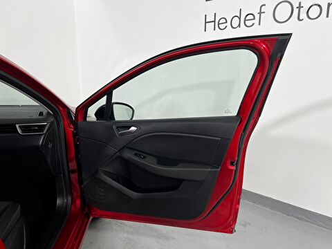 renault, clio, hatchback 1.0 tce touch, manuel, benzin 2.el otomobil | renew 33