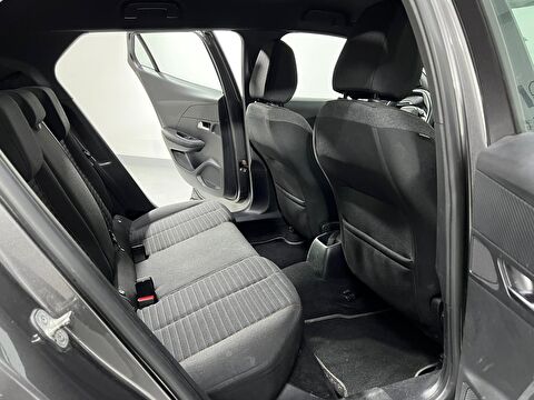 peugeot, 2008, crossover 1.5 bluehdı active prime eat8, otomatik, dizel 2.el otomobil | renew 32