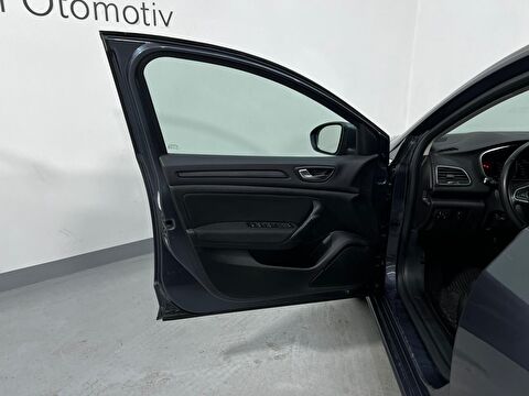 renault, megane, sedan 1.3 tce touch edc, otomatik, benzin 2.el otomobil | renew 41