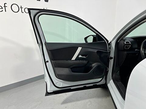 citroen, c4 x, 1.2 puretech feel bold eat8, otomatik, benzin 2.el otomobil | renew 34
