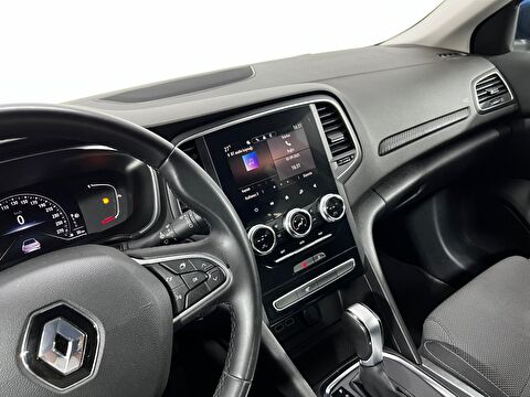 renault, megane, sedan 1.3 tce touch edc, otomatik, benzin 2.el otomobil | renew 22