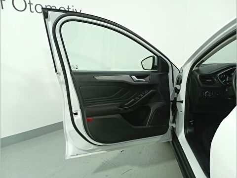 ford, focus, 1.5 tdcı ecoblue trend x, otomatik, dizel 2.el otomobil | renew 33