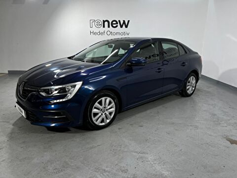 Sedan 1.3 TCe Joy EDC, 2. el otomobil | renew