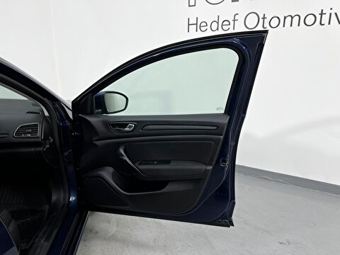 renault, megane, sedan 1.3 tce joy edc, otomatik, benzin 2.el otomobil | renew 37