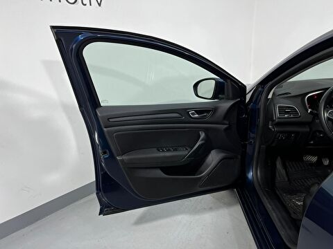 renault, megane, sedan 1.3 tce joy edc, otomatik, benzin 2.el otomobil | renew 34