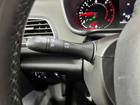renault, megane, sedan 1.5 bluedci joy edc, otomatik, dizel 2.el otomobil | renew 30