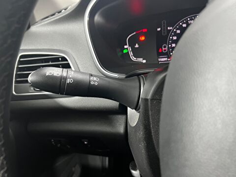 renault, megane, sedan 1.3 tce joy comfort edc, otomatik, benzin 2.el otomobil | renew 23