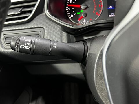 renault, clio, hatchback 1.0 tce touch, manuel, benzin 2.el otomobil | renew 29