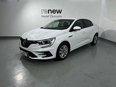 Sedan 1.3 TCe Joy Comfort EDC, 2. el otomobil | renew