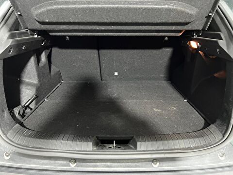 renault, duster, suv 1.6 e-tech techno otomatik, otomatik, hybrid 2.el otomobil | renew 42