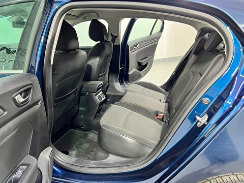 renault, megane, sedan 1.3 tce touch edc, otomatik, benzin 2.el otomobil | renew 34
