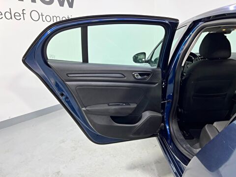renault, megane, sedan 1.3 tce touch edc, otomatik, benzin 2.el otomobil | renew 33