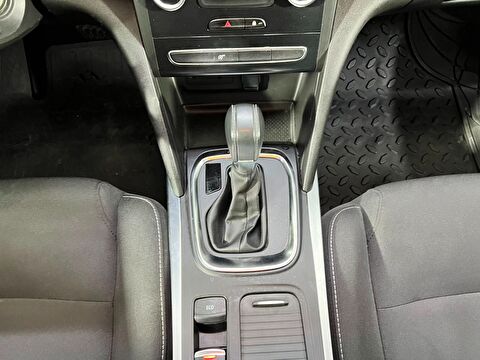renault, megane, sedan 1.3 tce joy edc, otomatik, benzin 2.el otomobil | renew 25