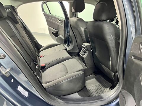 renault, megane, sedan 1.3 tce joy edc, otomatik, benzin 2.el otomobil | renew 32