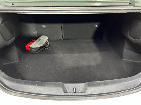 renault, megane, sedan 1.3 tce joy comfort edc, otomatik, benzin 2.el otomobil | renew 33