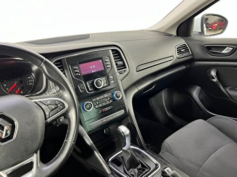 renault, megane, sedan 1.3 tce joy comfort edc, otomatik, benzin 2.el otomobil | renew 22