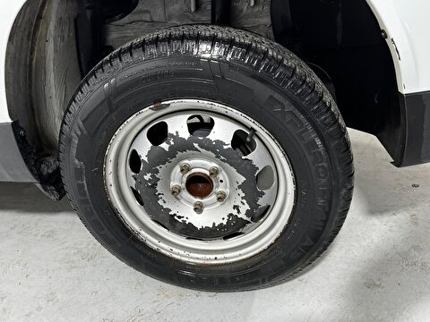 dacia, duster, suv 1.0 tce essential, manuel, benzin 2.el otomobil | renew 40