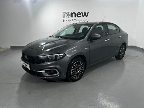 Sedan 1.3 MultiJet Easy, 2. el otomobil | renew