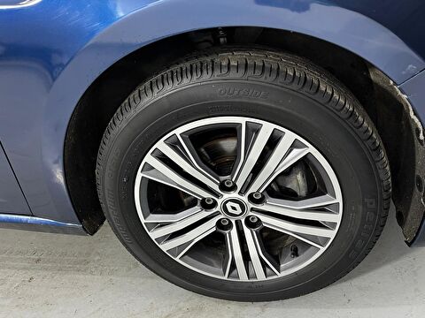 renault, megane, sedan 1.3 tce touch edc, otomatik, benzin 2.el otomobil | renew 52