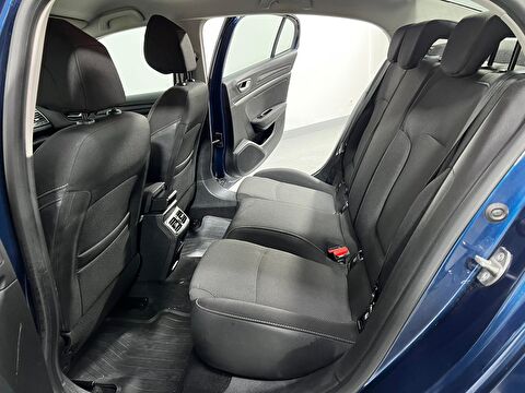 renault, megane, sedan 1.3 tce touch edc, otomatik, benzin 2.el otomobil | renew 37