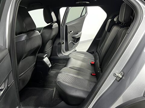 peugeot, 2008, crossover 1.5 bluehdı allure eat8, otomatik, dizel 2.el otomobil | renew 32