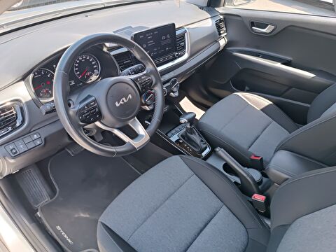 kia, stonic, suv 1.4 mpı cool otomatik, otomatik, benzin 2.el otomobil | renew 8