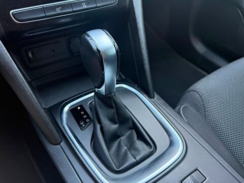renault, megane, sedan 1.3 tce joy comfort edc, otomatik, benzin 2.el otomobil | renew 8