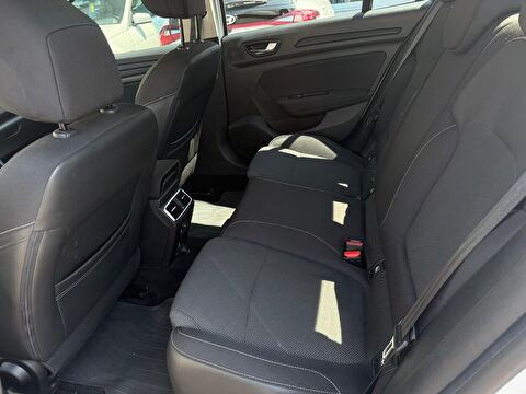 renault, megane, sedan 1.3 tce touch edc, otomatik, benzin 2.el otomobil | renew 13