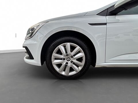 renault, megane, sedan 1.3 tce joy comfort edc, otomatik, benzin 2.el otomobil | renew 8