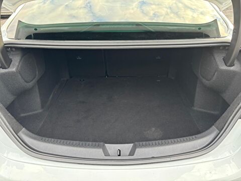 renault, megane, sedan 1.3 tce joy comfort edc, otomatik, benzin 2.el otomobil | renew 21