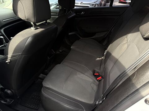 renault, megane, sedan 1.5 bluedci joy comfort edc, otomatik, dizel 2.el otomobil | renew 10