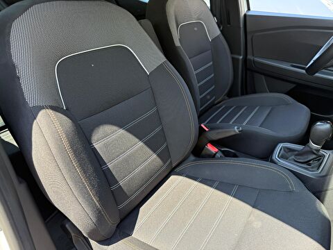 dacia, sandero, hatchback 1.0 tce stepway essential cvt, otomatik, benzin 2.el otomobil | renew 15