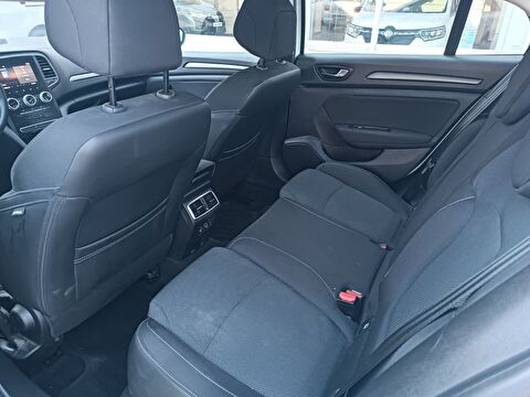 renault, megane, sedan 1.5 blue dcı touch edc, otomatik, dizel 2.el otomobil | renew 10