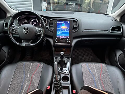 renault, megane, sedan 1.6 16v joy, manuel, benzin 2.el otomobil | renew 12