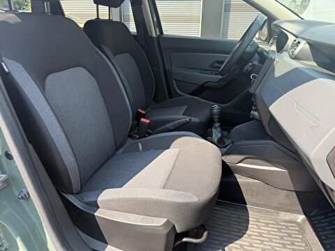 dacia, duster, suv 1.0 tce essential, manuel, benzin 2.el otomobil | renew 14