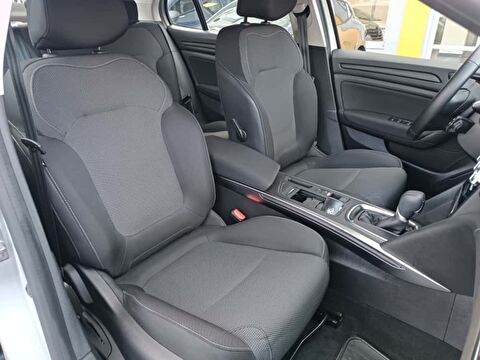 renault, megane, sedan 1.3 tce touch edc, otomatik, benzin 2.el otomobil | renew 14