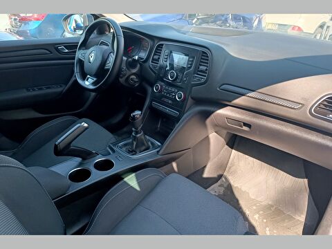 renault, megane, sedan 1.3 tce joy comfort, manuel, benzin 2.el otomobil | renew 10
