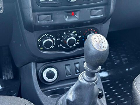 dacia, duster, suv 1.5 dcı 4x4 laureate, manuel, dizel 2.el otomobil | renew 13