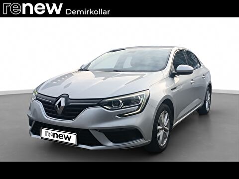 Sedan 1.6 16V Touch, 2. el otomobil | renew