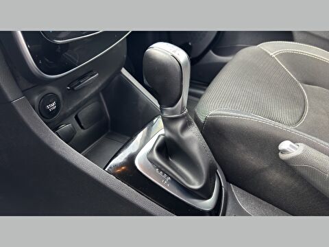 renault, clio, hatchback 1.5 dcı touch edc, otomatik, dizel 2.el otomobil | renew 17