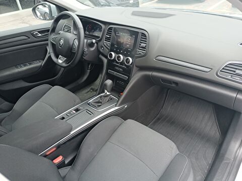 renault, megane, sedan 1.3 tce touch edc, otomatik, benzin 2.el otomobil | renew 12