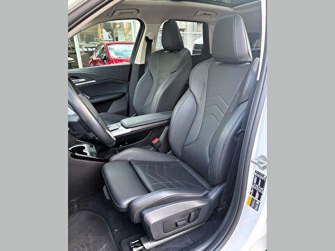 bmw, ix1, ıx1 xdrive20 x line, otomatik, elektrik 2.el otomobil | renew 27