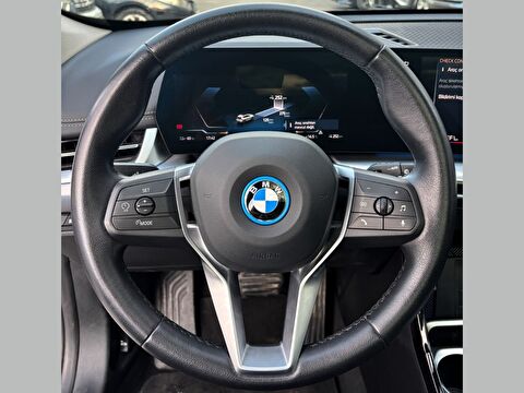 bmw, ix1, ıx1 xdrive20 x line, otomatik, elektrik 2.el otomobil | renew 22