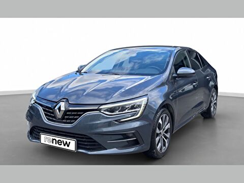 Sedan 1.3 TCe Icon EDC, 2. el otomobil | renew