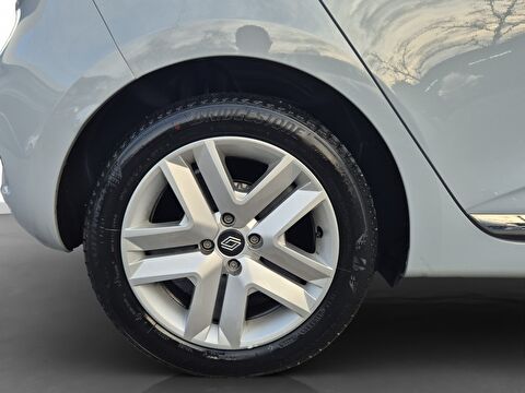 renault, clio, hatchback 1.0 tce evolution x-tronic, otomatik, benzin 2.el otomobil | renew 8