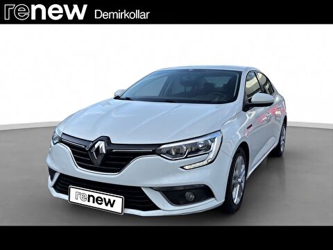 Sedan 1.5 Blue DCI Joy EDC, 2. el otomobil | renew